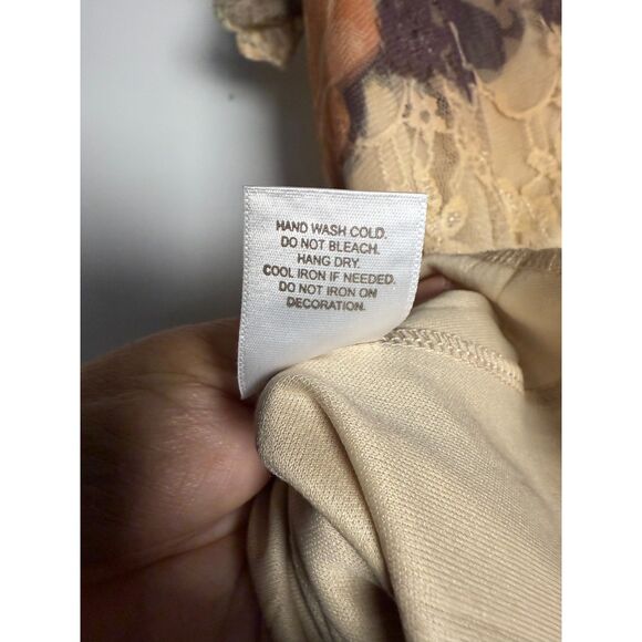 Roz & Ali XL Flutter Sleeve Tunic w lace overlay inTan/Brown/Peach/ Embellished - Picture 6 of 10